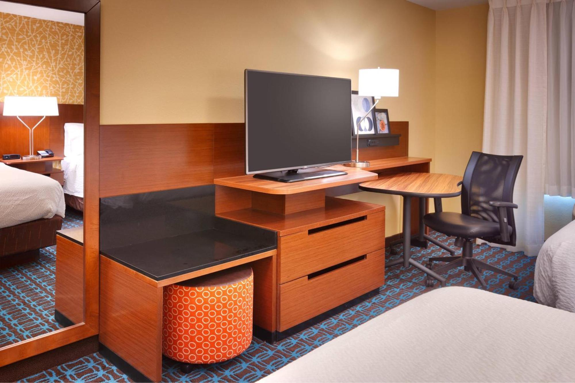Hotel Fairfield Inn & Suites By Marriott Salt Lake City Midvale 3*
